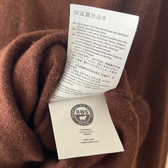 Acne Studios Kalon Face Patch Wool Sweater in Dark Brown - Picture 10 of 10